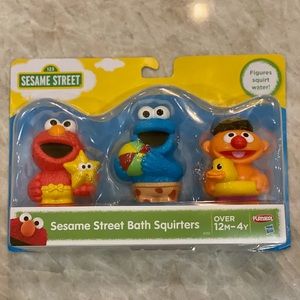 sesame street Bath squirters